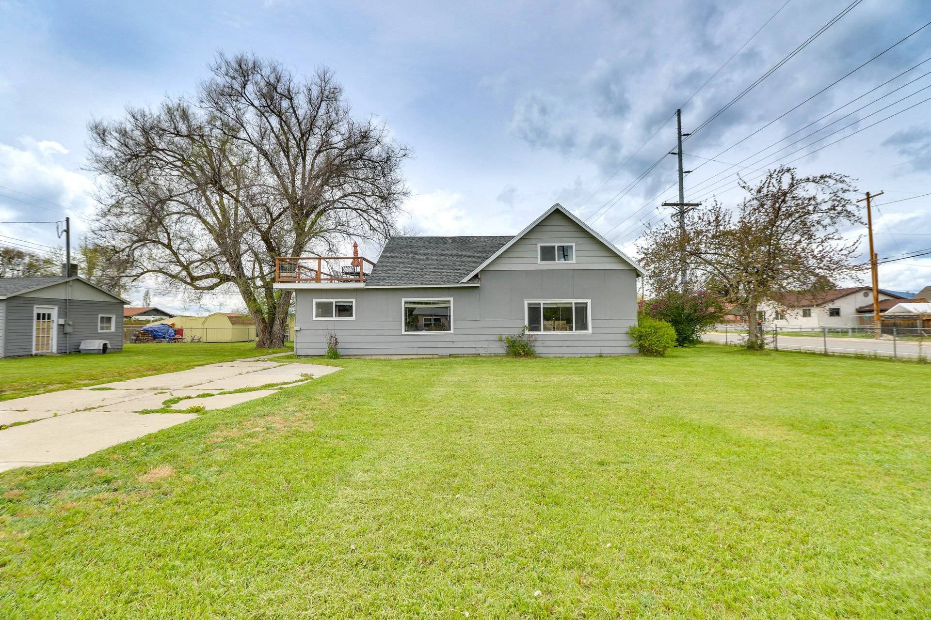 503 7th AVE W, Polson, MT 59860