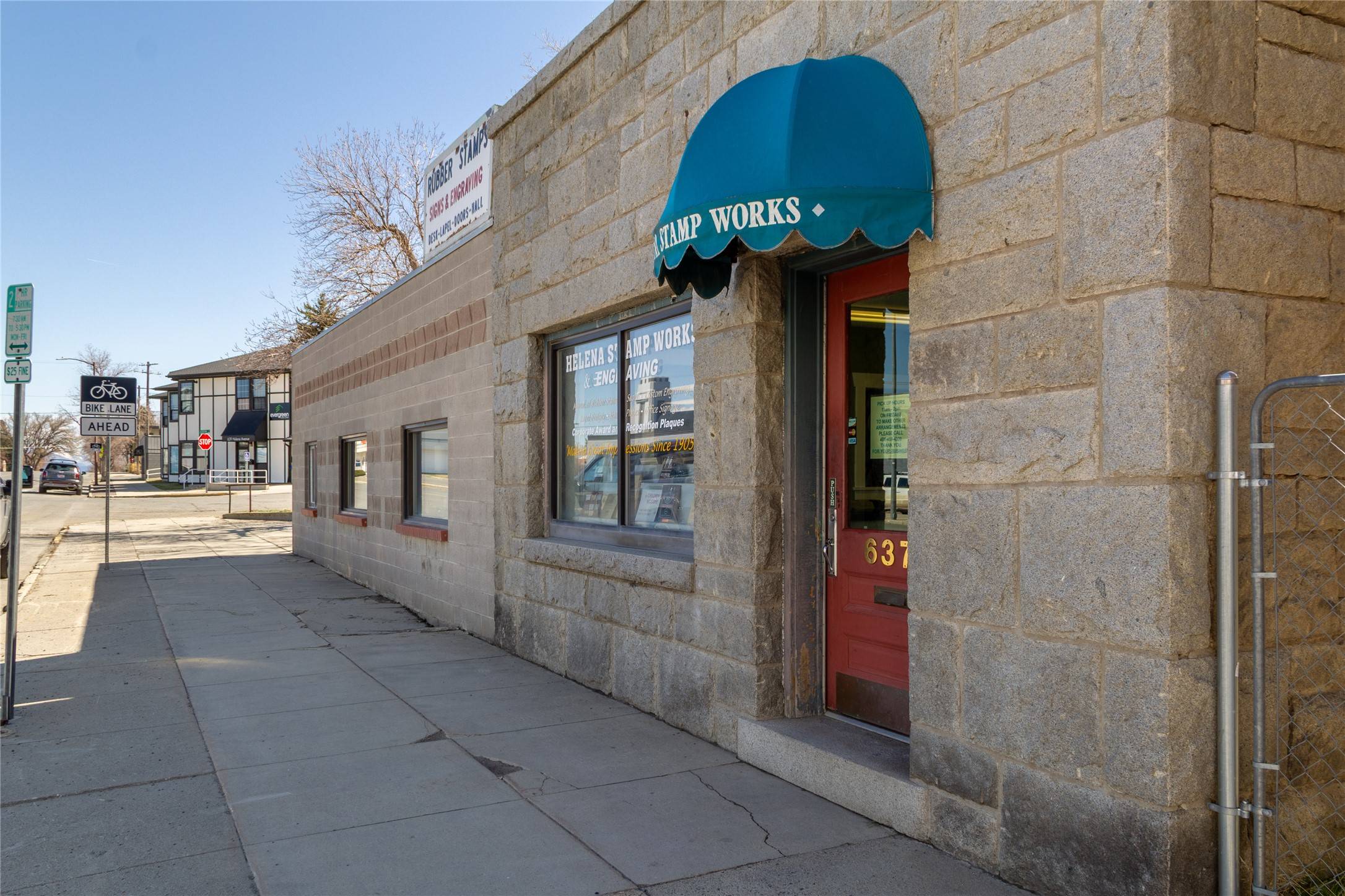Helena, MT 59601,637 Helena AVE