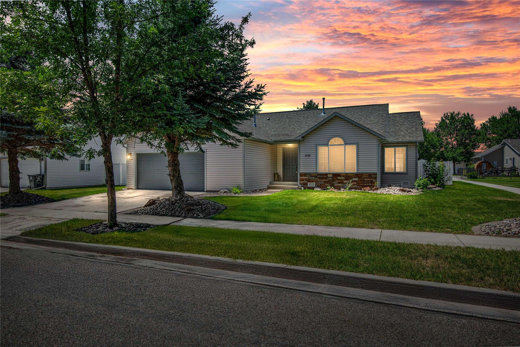 2735 Stratford LN, Missoula, MT 59808