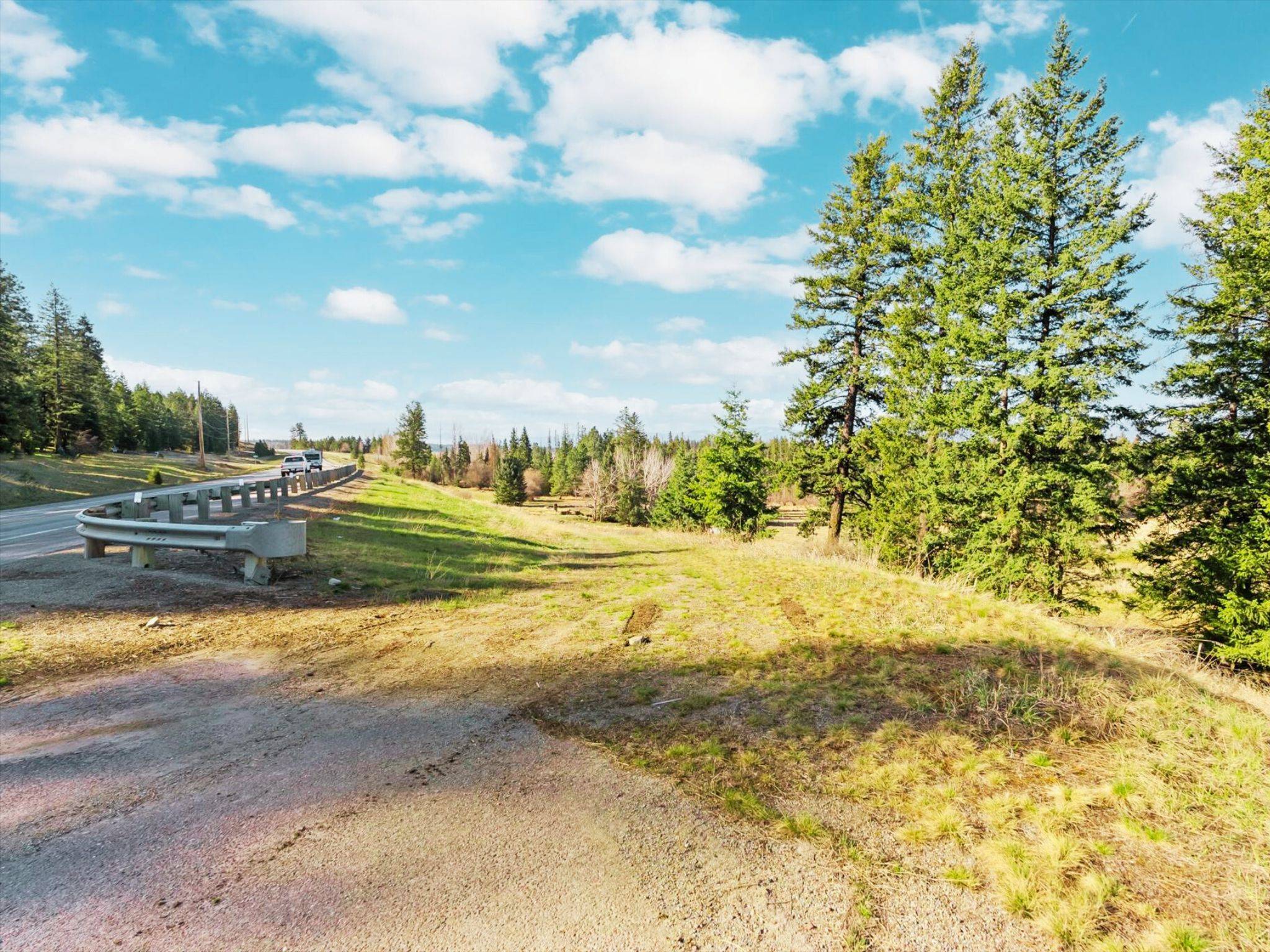 Kalispell, MT 59901,5464 MT Highway 35