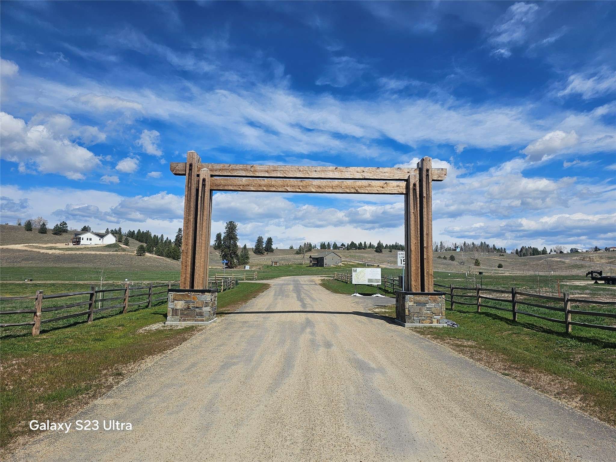 1071 Rugged Ridge RD, Stevensville, MT 59870