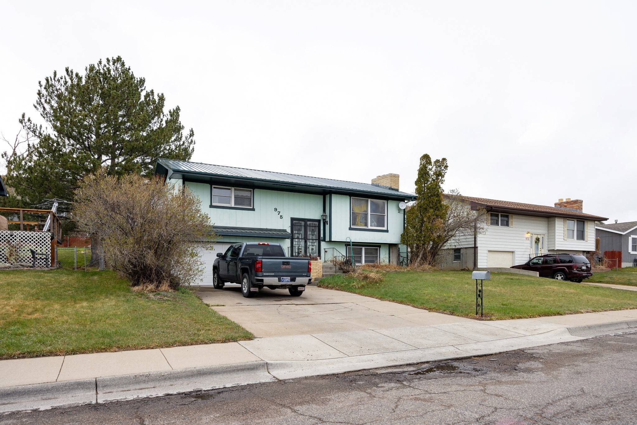 Great Falls, MT 59404,975 Avenue E NW