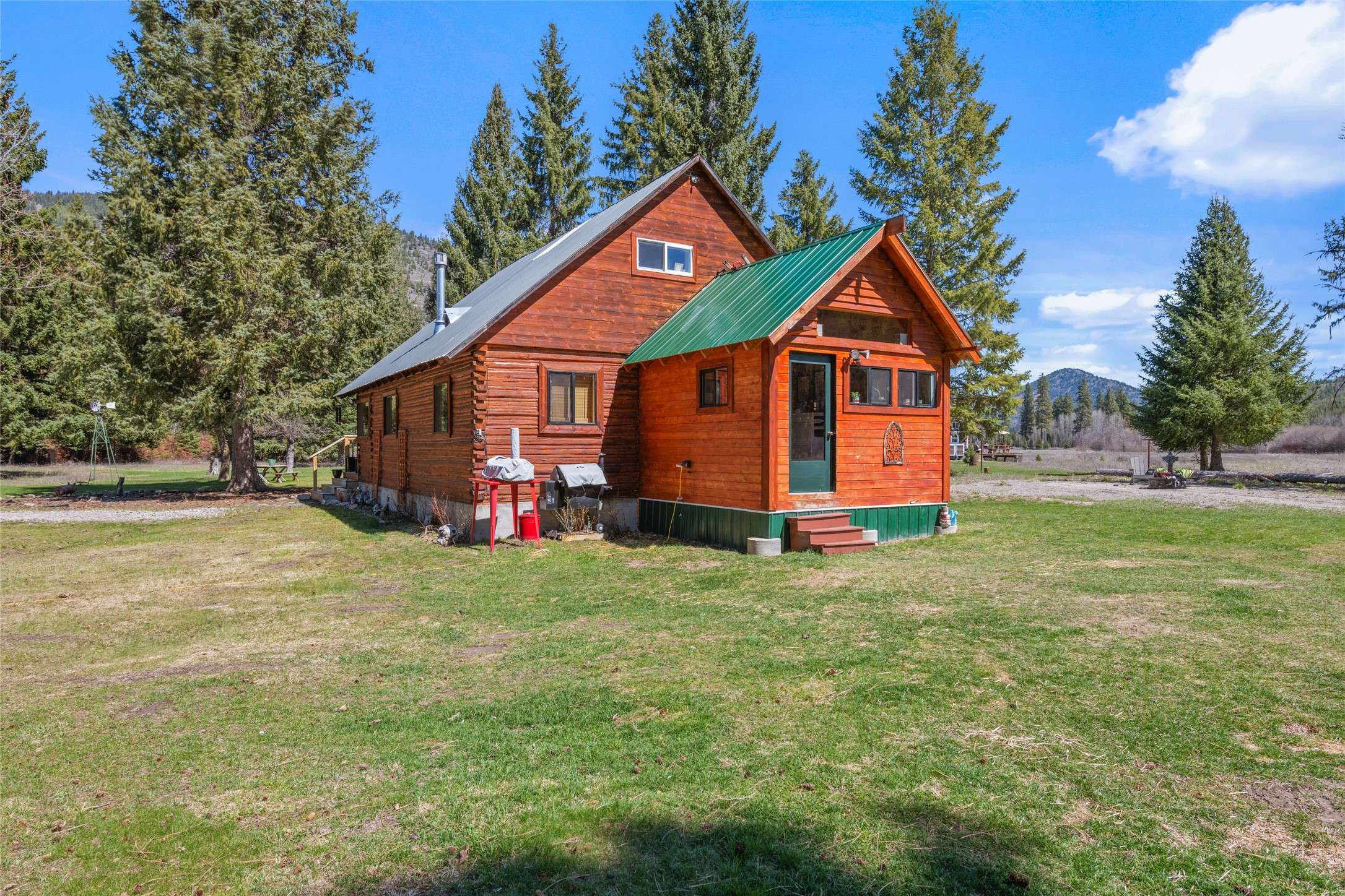 Libby, MT 59923,62372 Us Highway 2