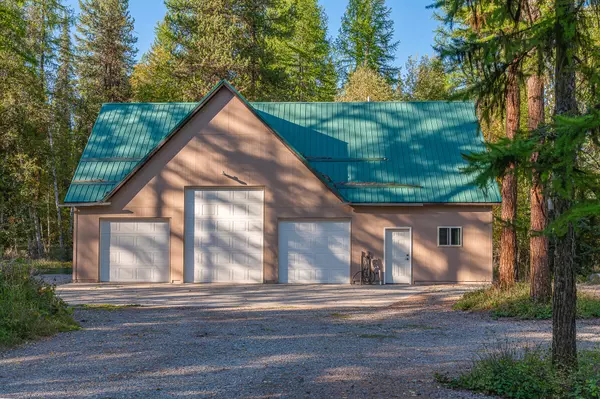 Whitefish, MT 59937,675 Beaver Lake RD