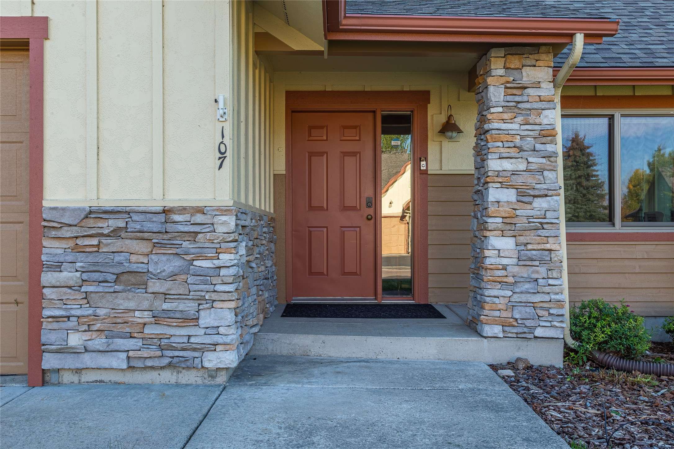 Polson, MT 59860,107 Crescent LNDG
