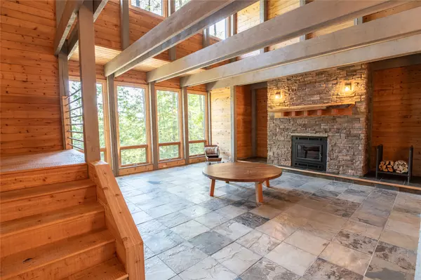 Whitefish, MT 59937,202 Cottonwood DR
