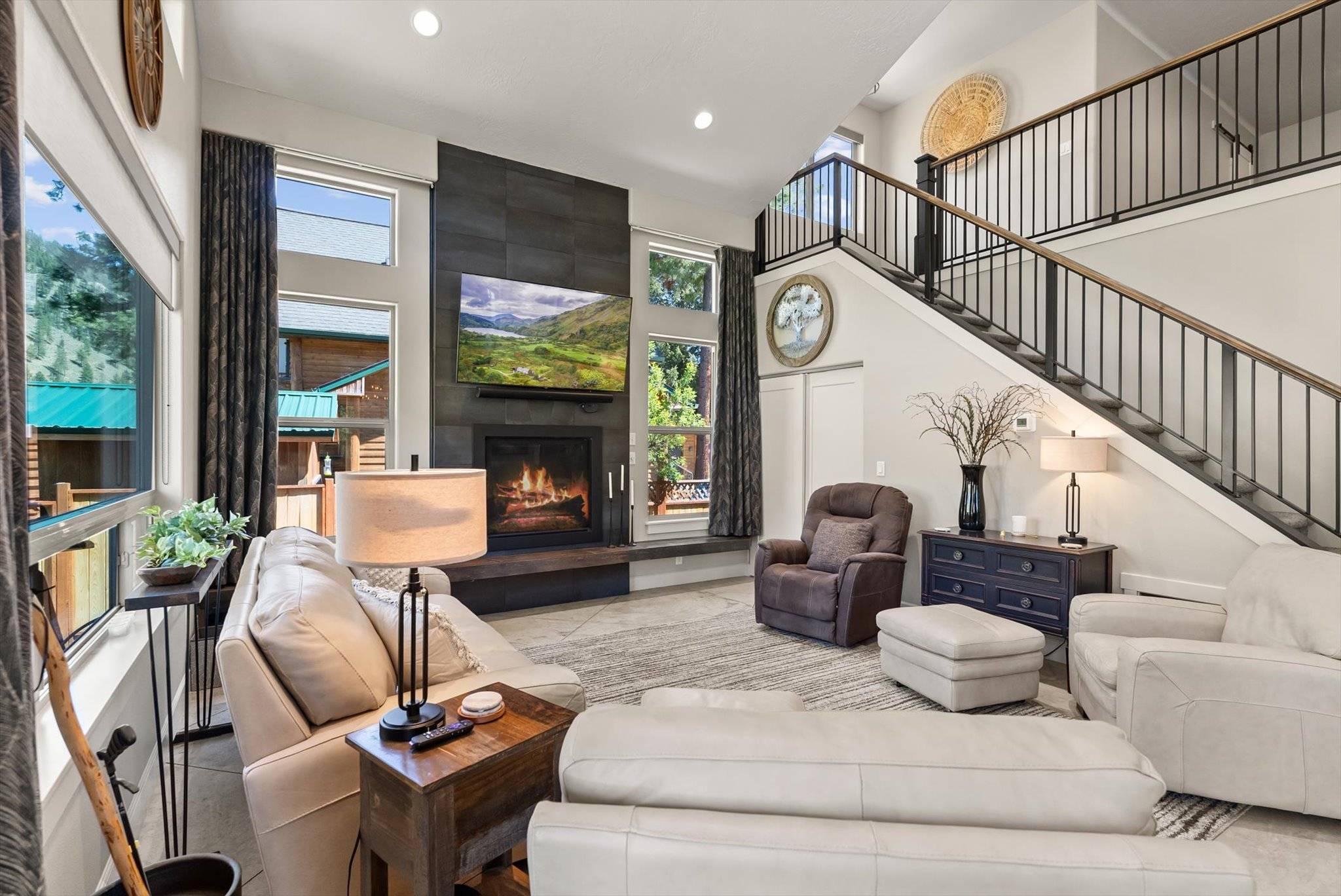 334 Clark Fork DR, Superior, MT 59872
