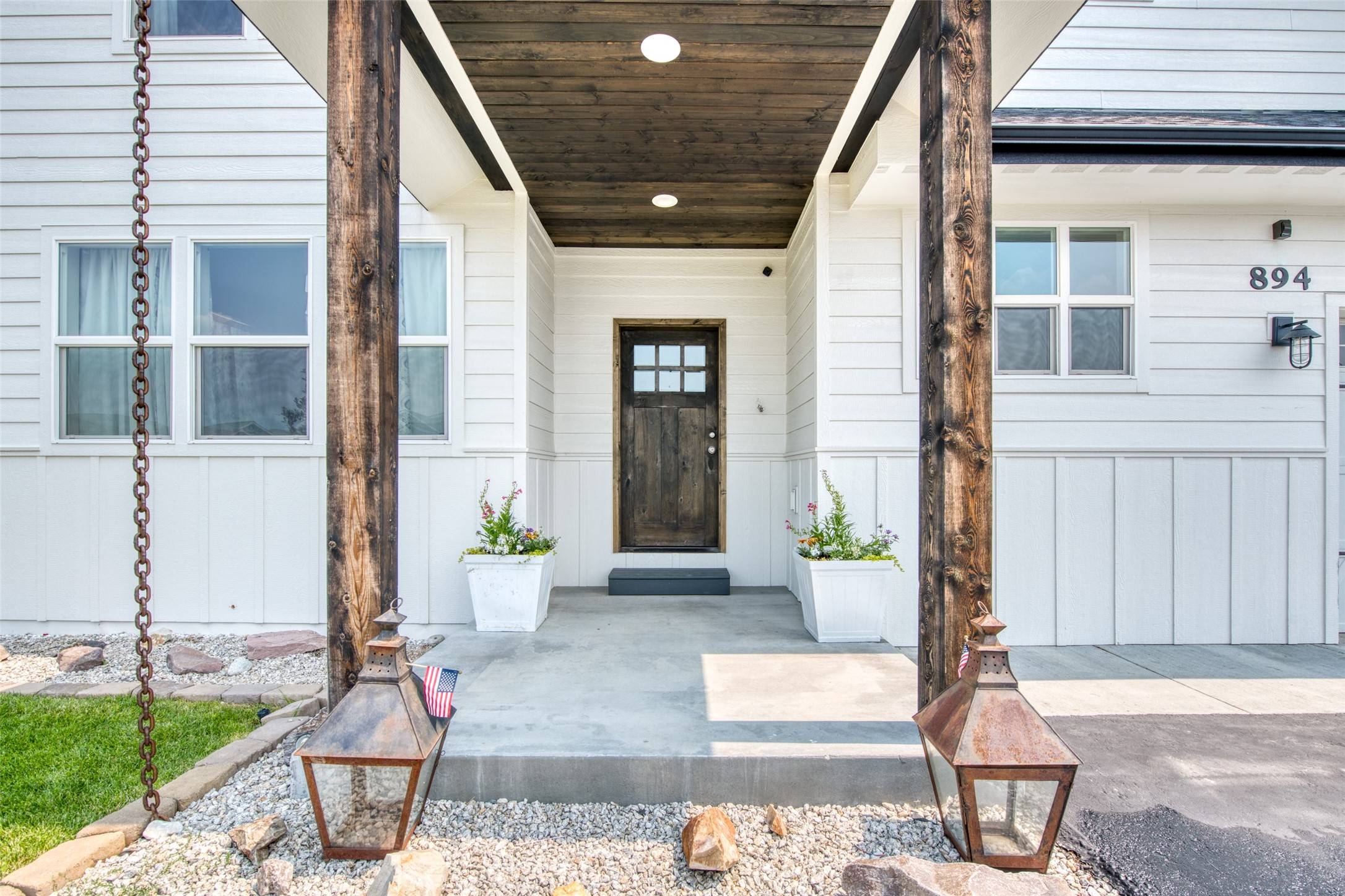 Corvallis, MT 59828,894 Doty LN