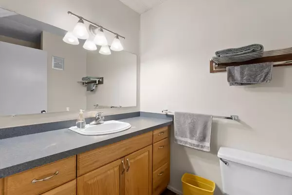 Whitefish, MT 59937,32 Alder WAY #4C