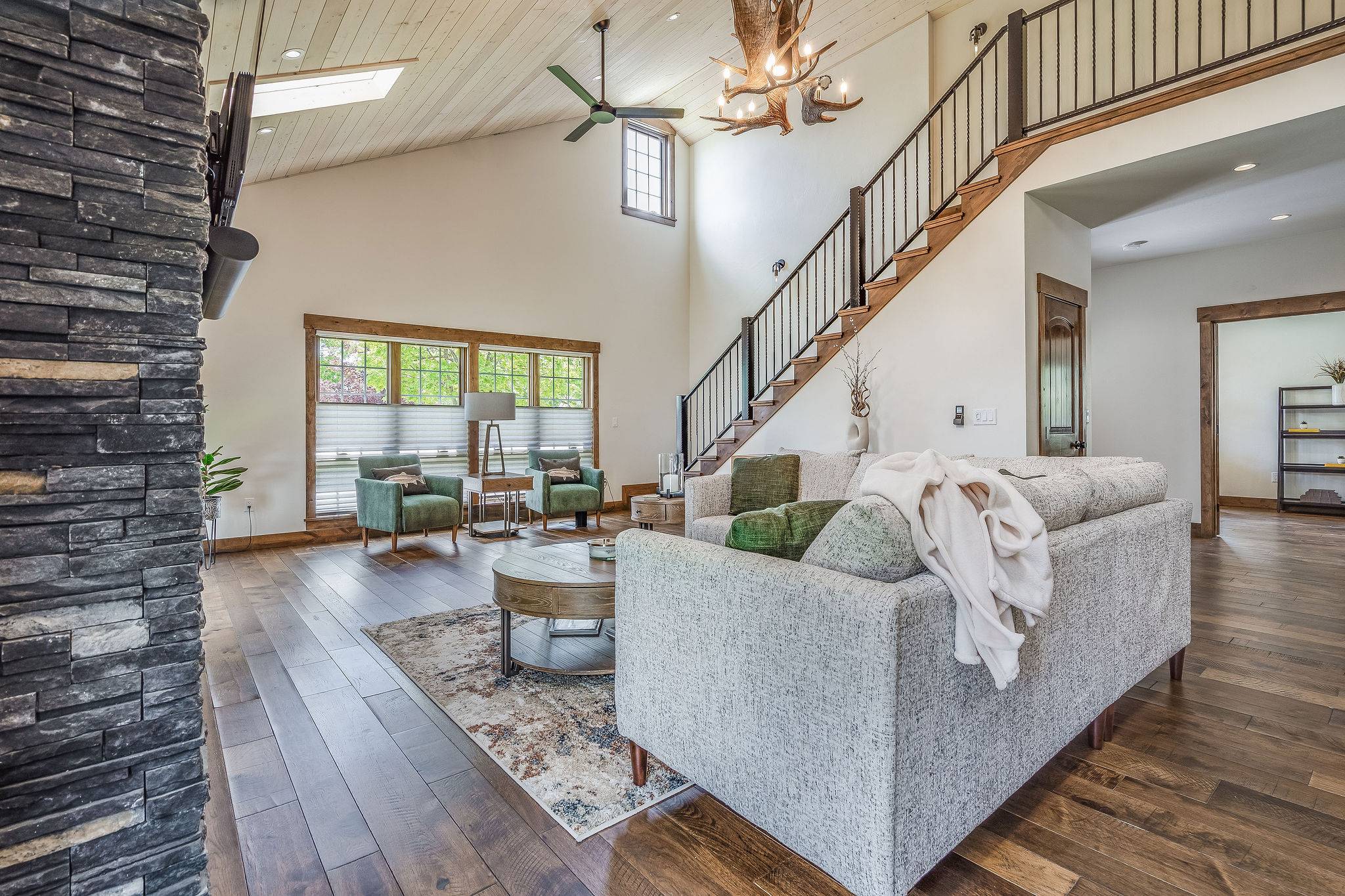 Whitefish, MT 59937,914 2nd ST E