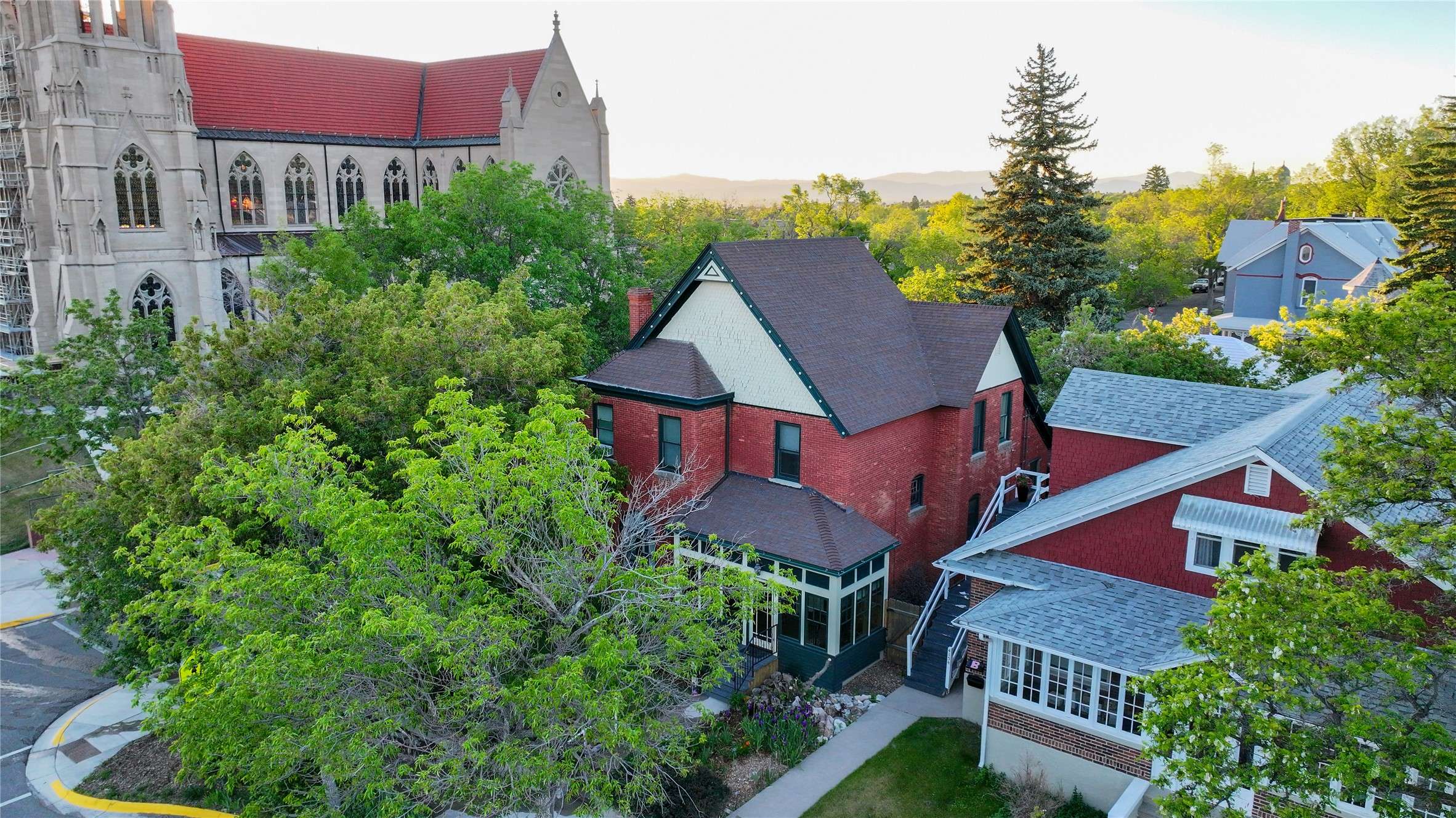 Helena, MT 59601,417 N Warren ST