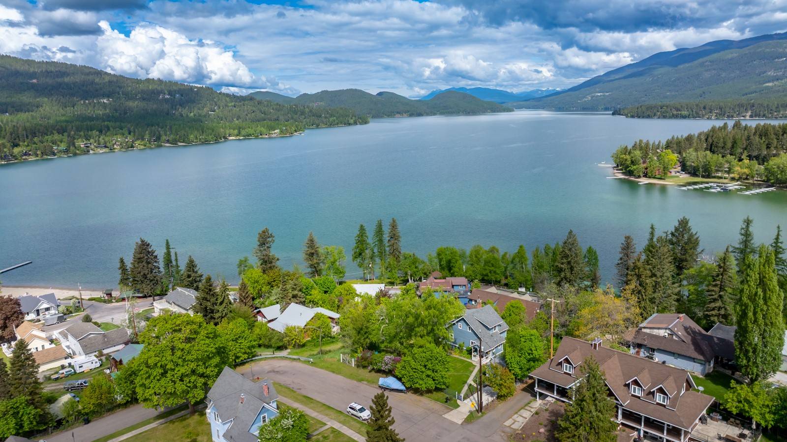 Whitefish, MT 59937,211 Idaho AVE