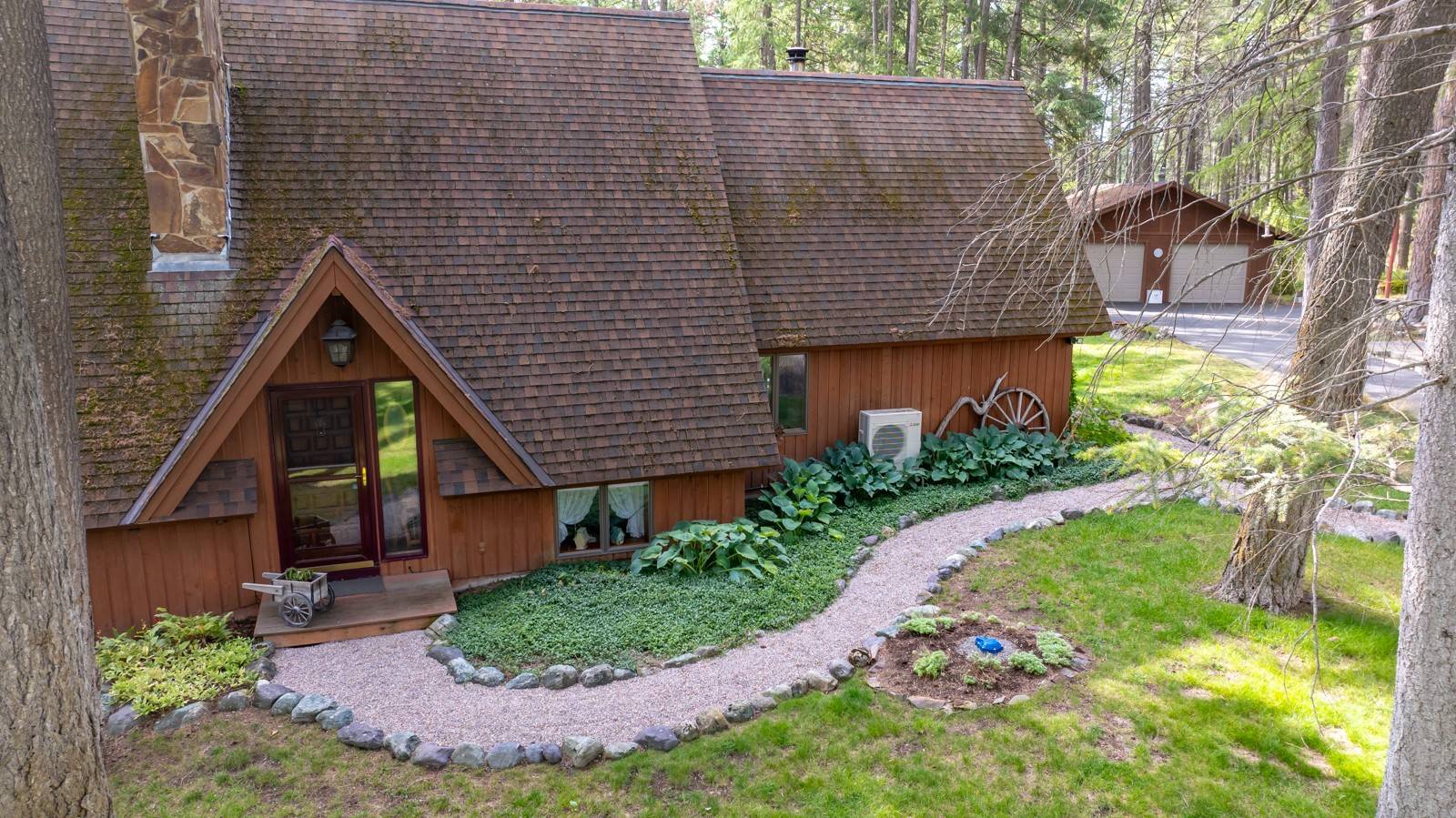 Kalispell, MT 59901,250 Sunday LN