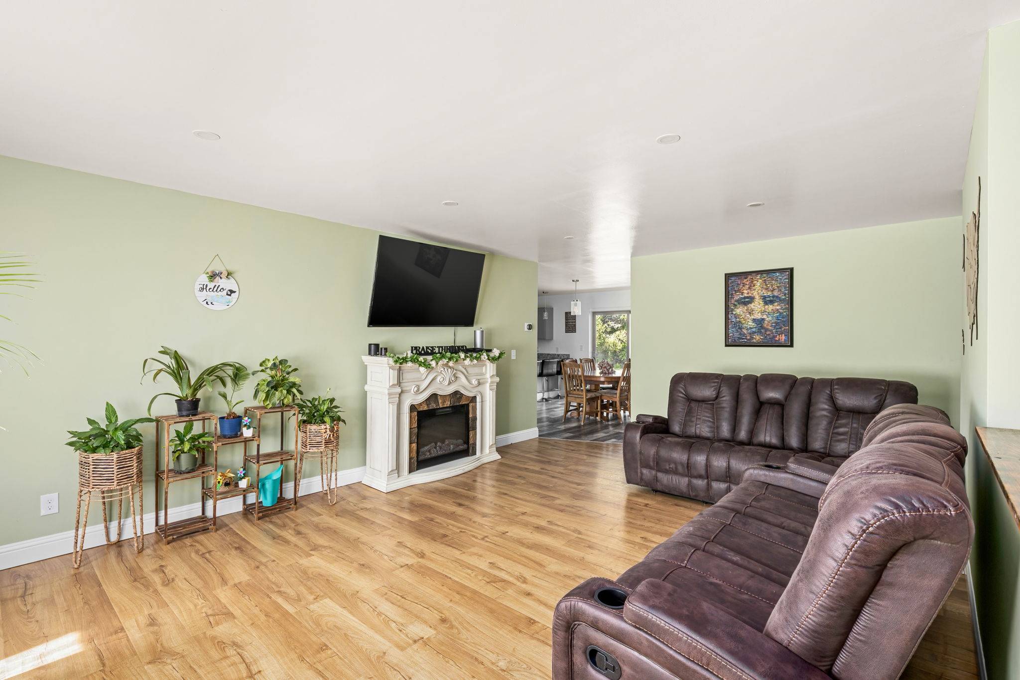 Great Falls, MT 59404,2215 13th ST SW