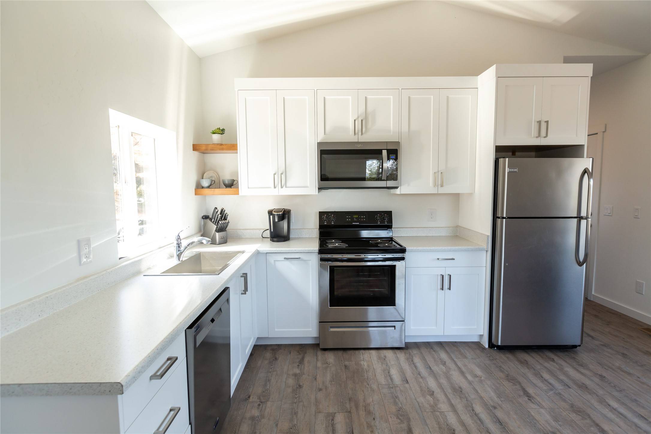 Lakeside, MT 59922,412 Bear Canyon RD