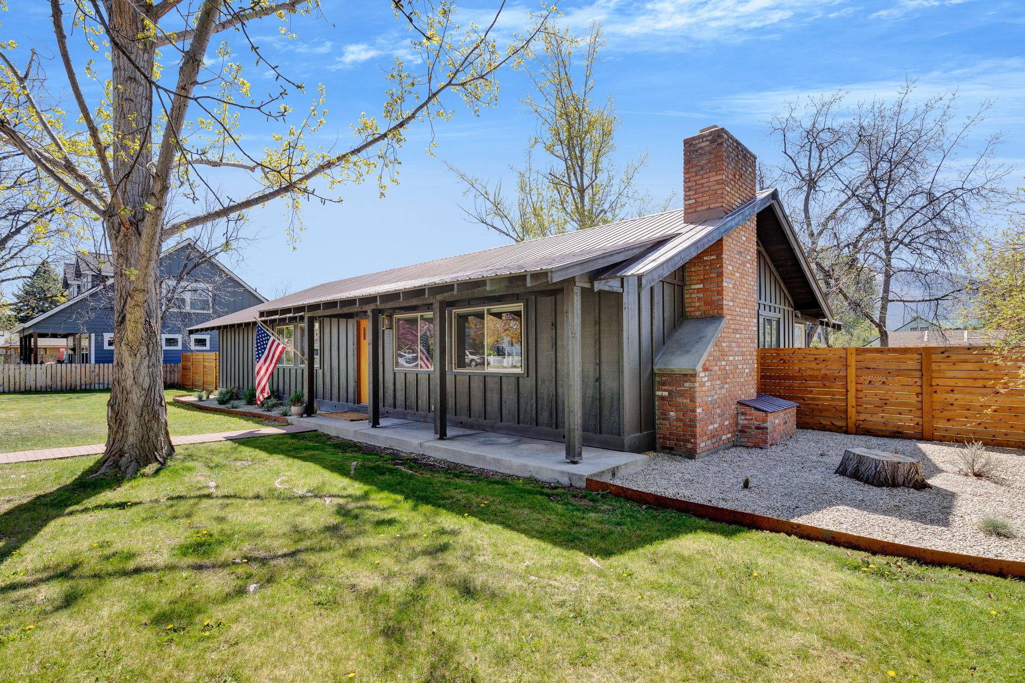 Hamilton, MT 59840,609 N 2nd ST