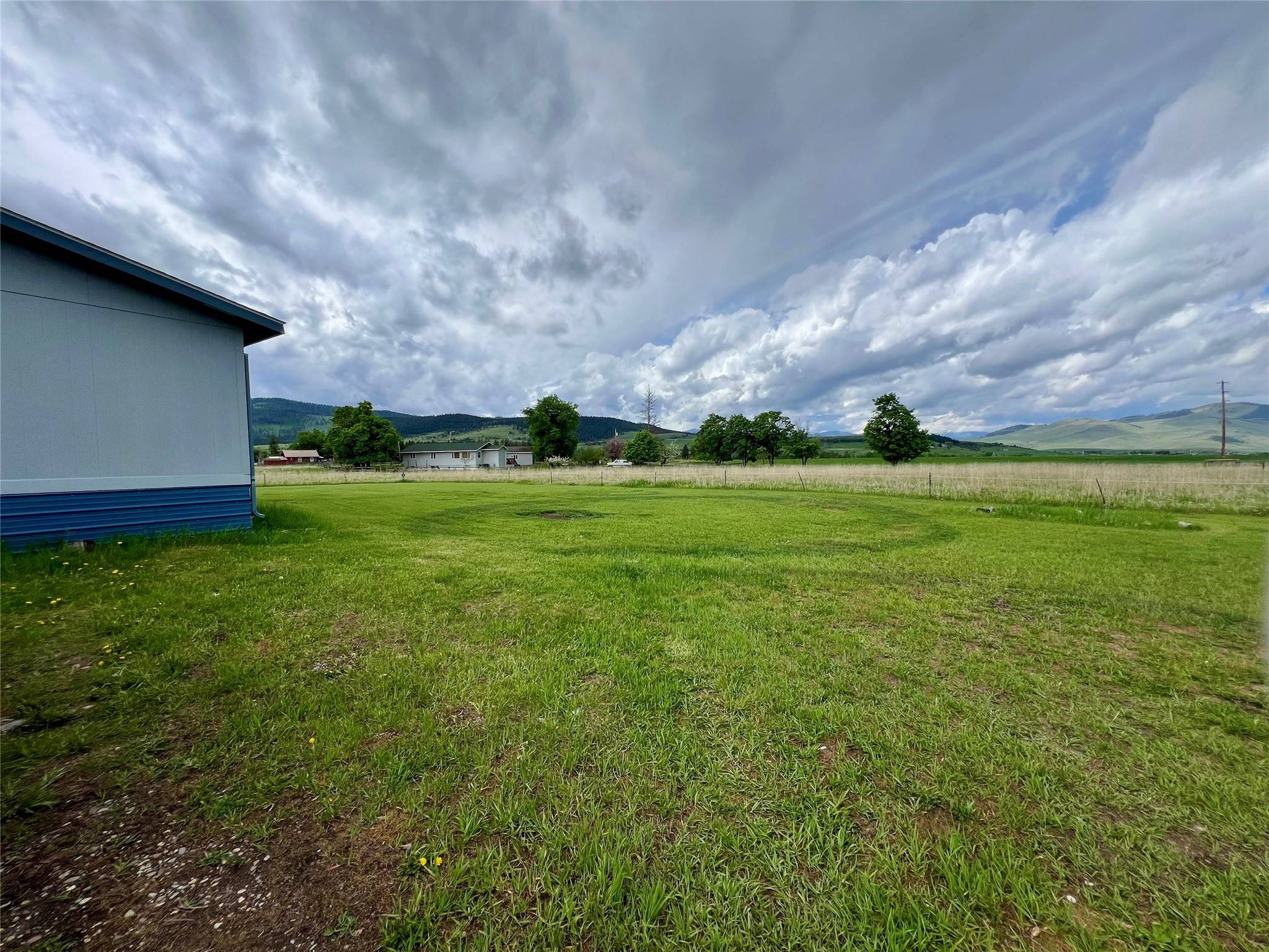 Saint Ignatius, MT 59865,41949 Saint Mary's Lake RD