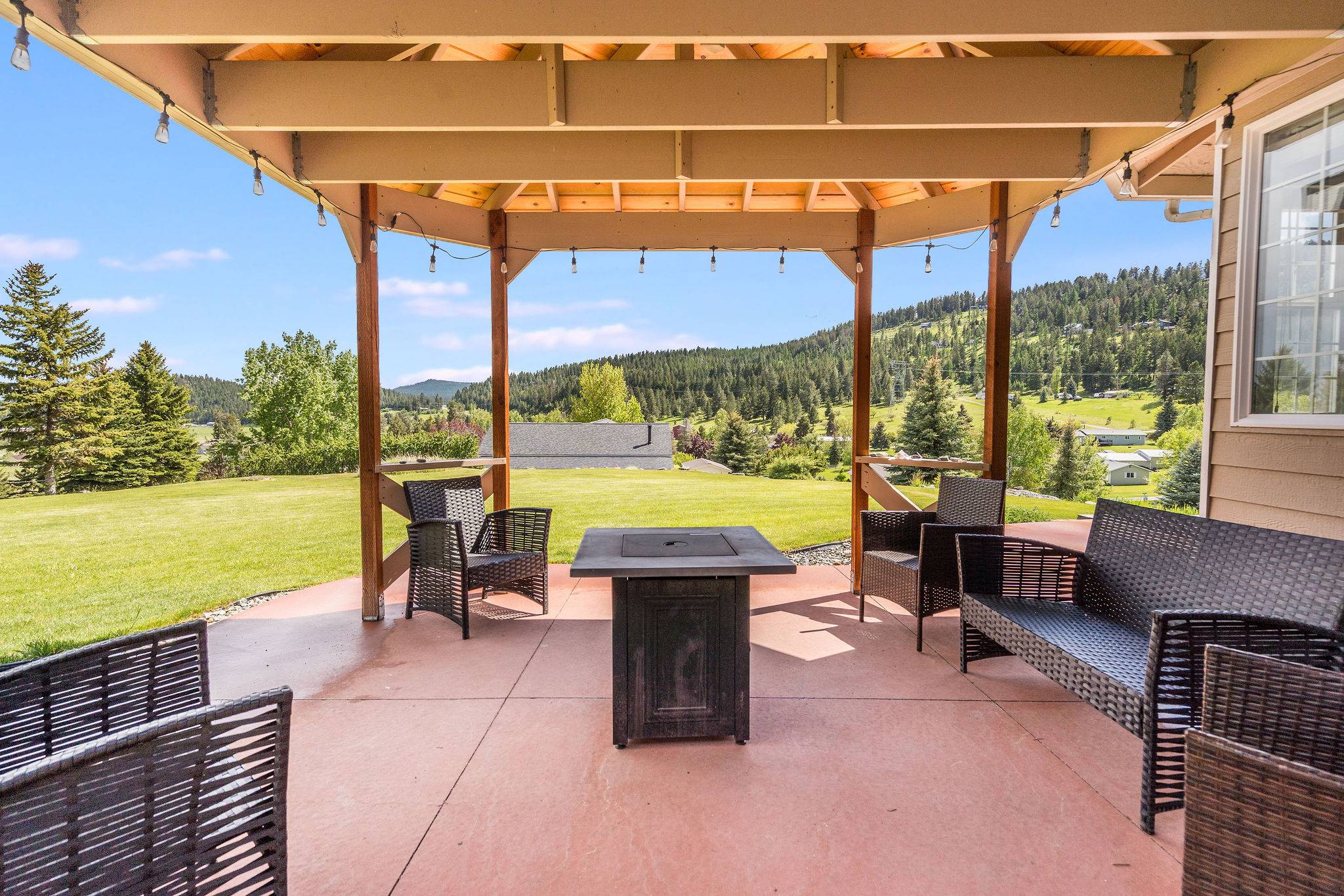 Kalispell, MT 59901,30 Knapp LN