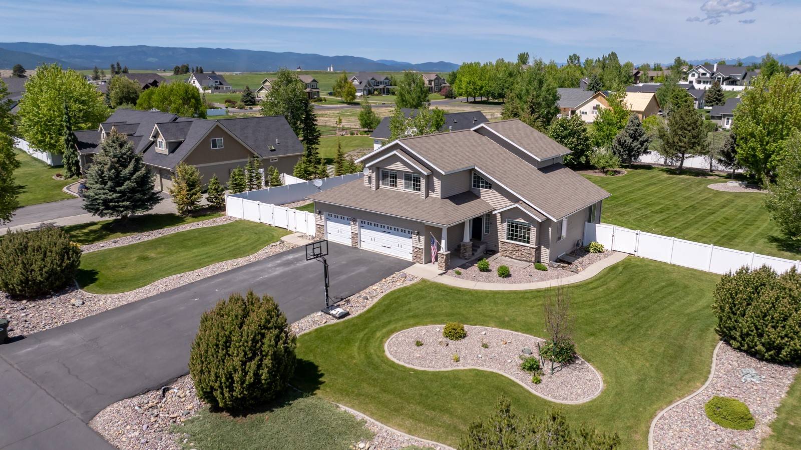 Kalispell, MT 59901,25 Logan WAY