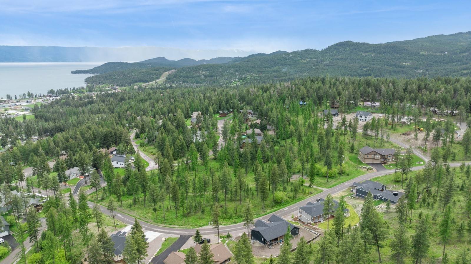 Lakeside, MT 59922,323 Skookum RD