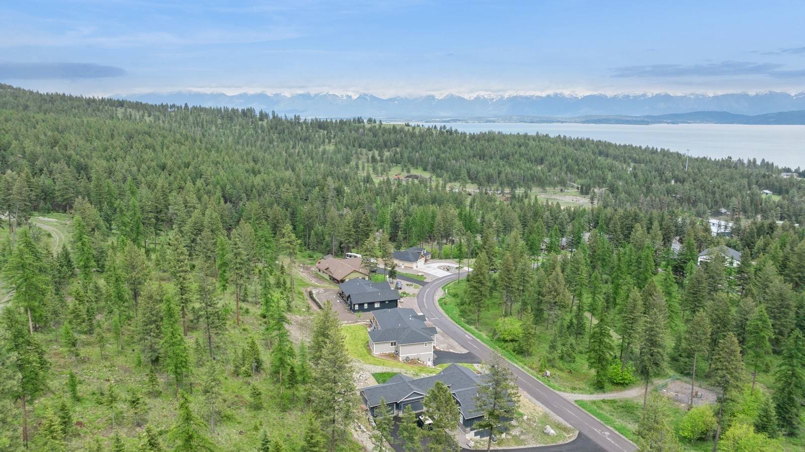 Lakeside, MT 59922,323 Skookum RD