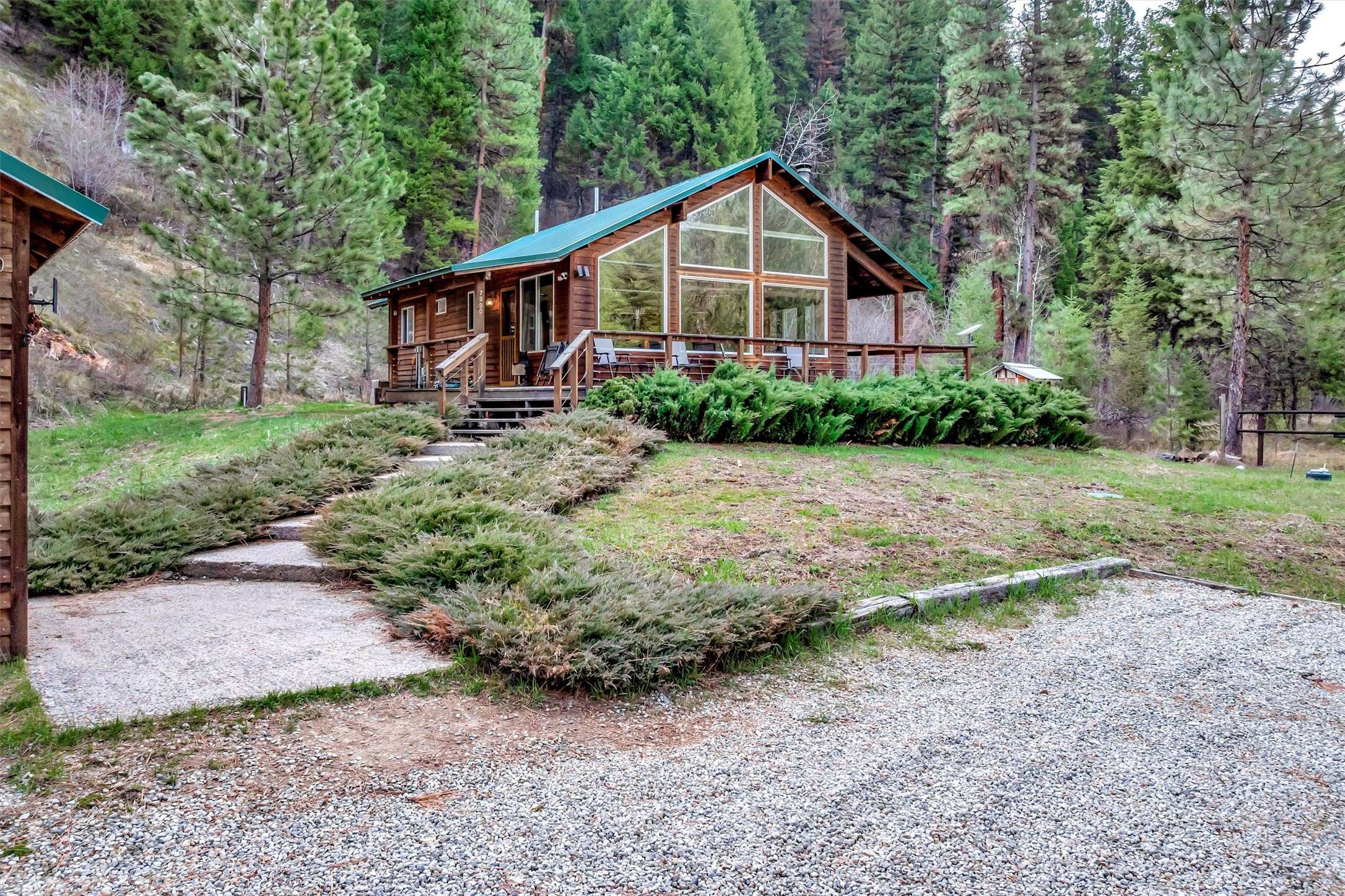 Darby, MT 59829,7990 West Fork RD