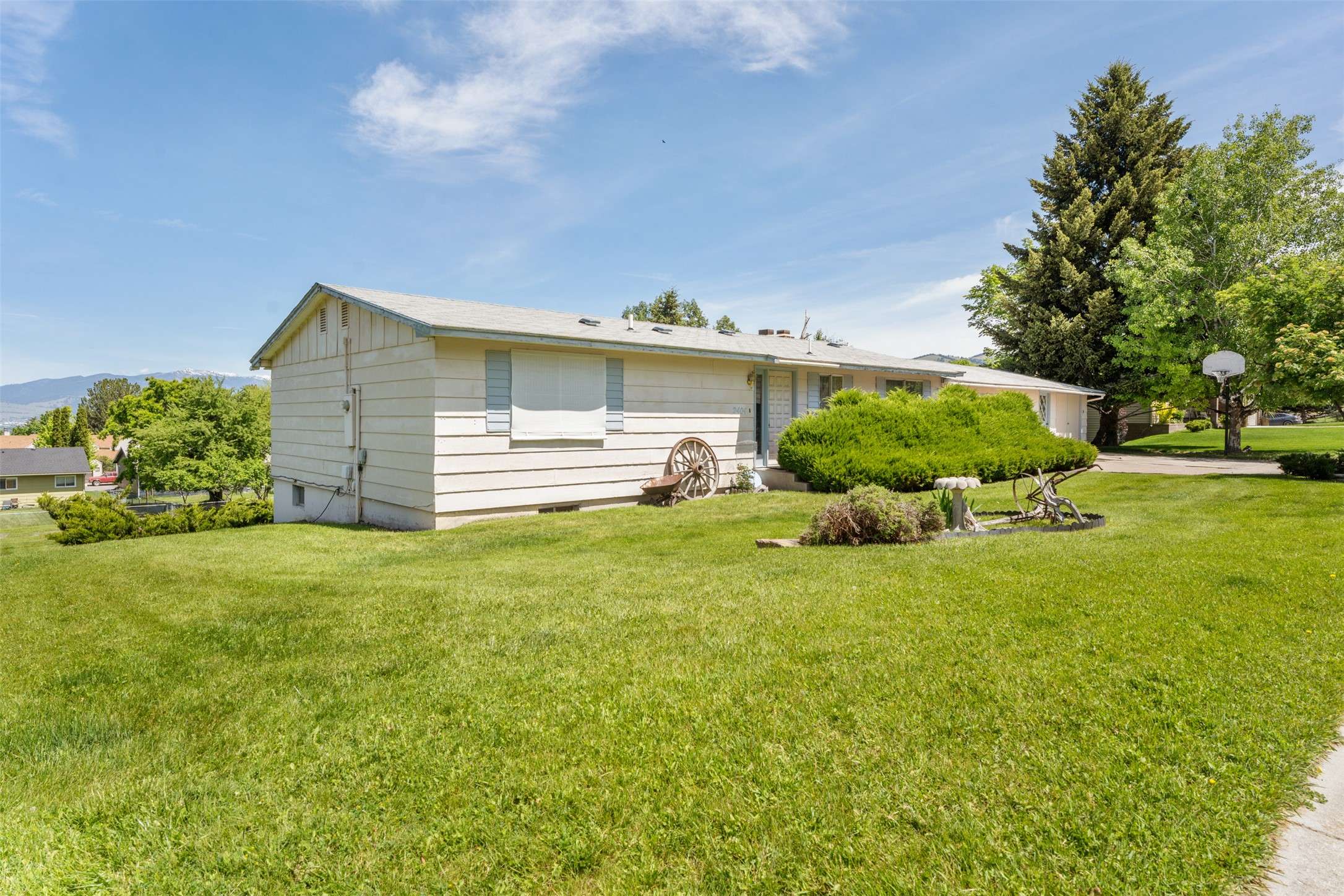 Missoula, MT 59803,2404 56th ST