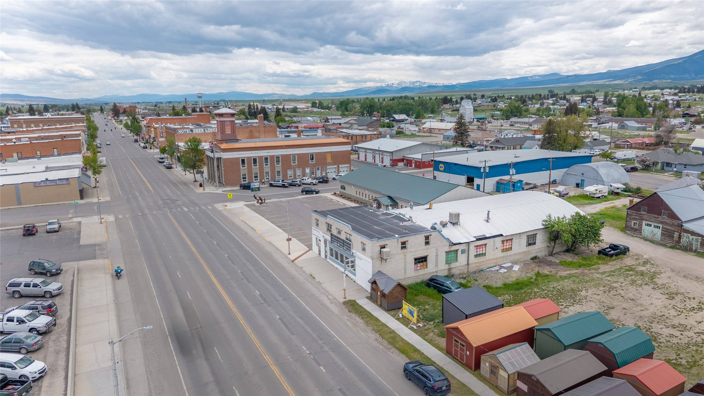 Deer Lodge, MT 59722,220 Main ST
