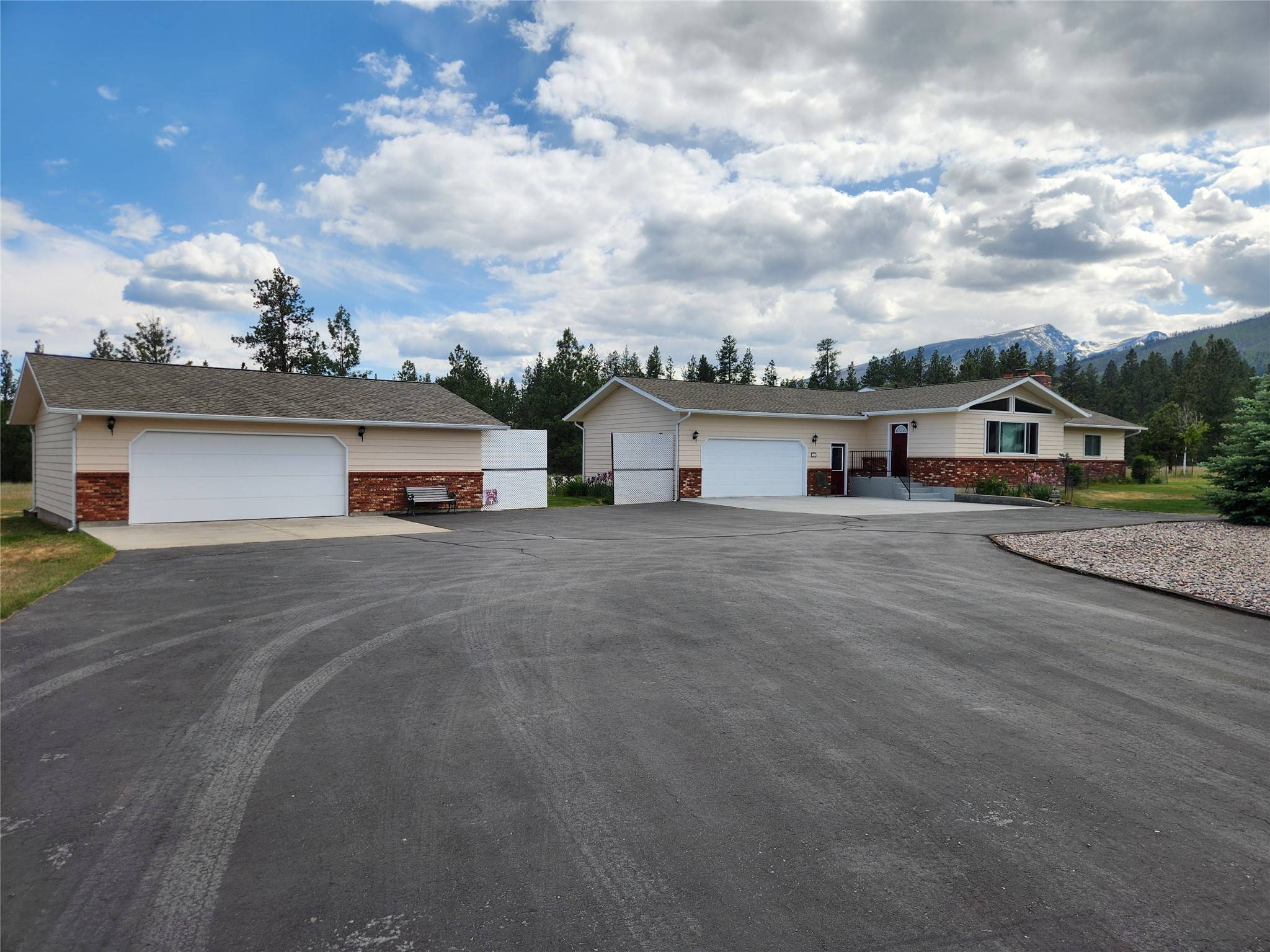 127 Patricia WAY, Hamilton, MT 59840