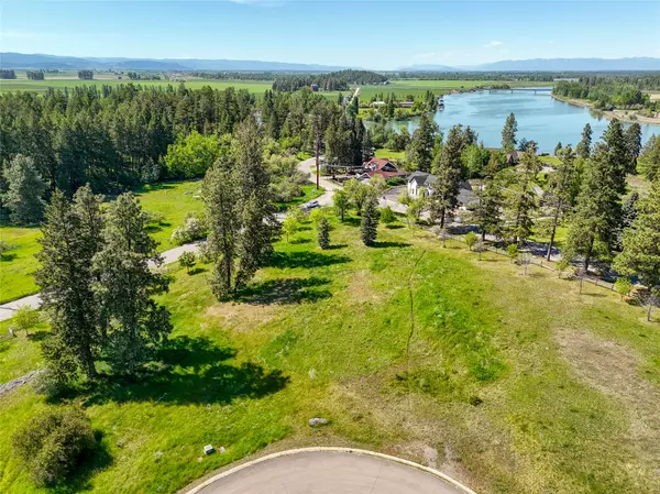 Bigfork, MT 59911,153 Fox Run CT