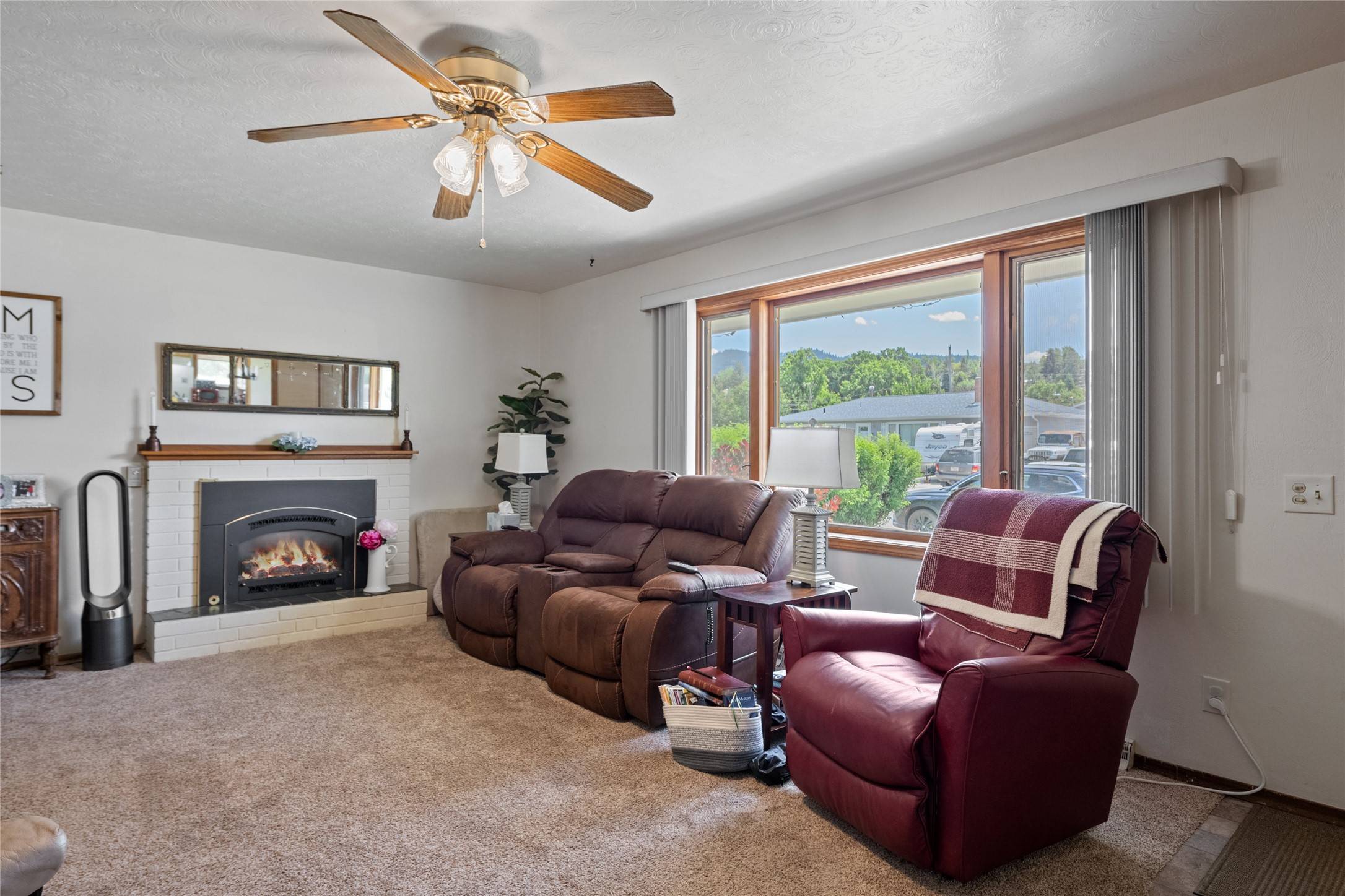 Missoula, MT 59803,2616 Garland DR