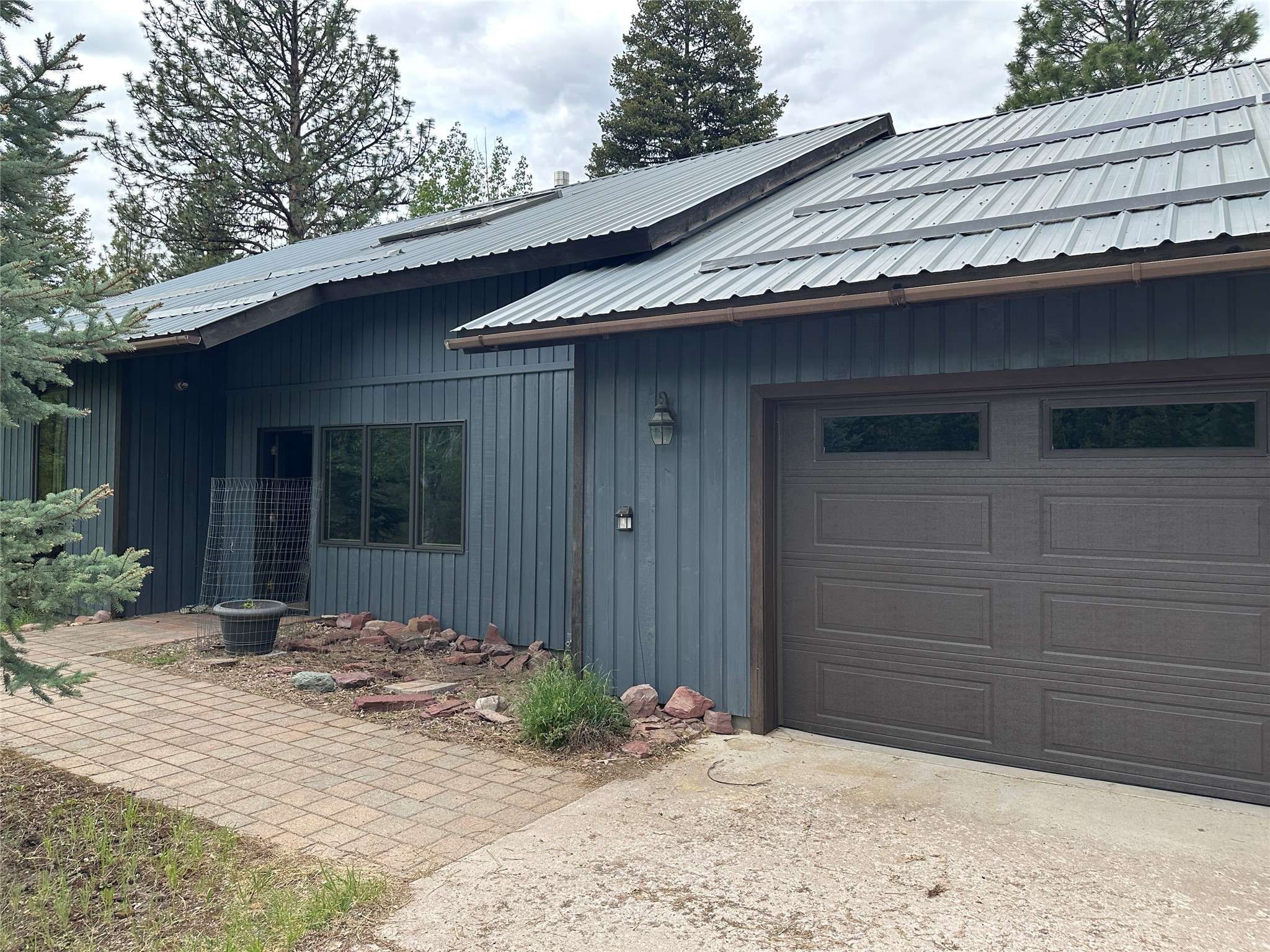 1148 Double Arrow RD, Seeley Lake, MT 59868