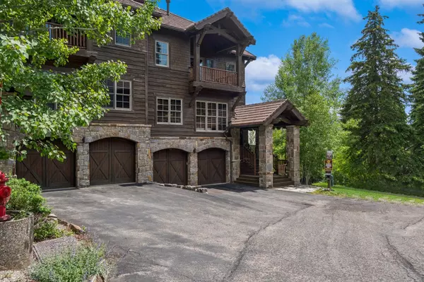 Whitefish, MT 59937,153 Slopeside DR #14