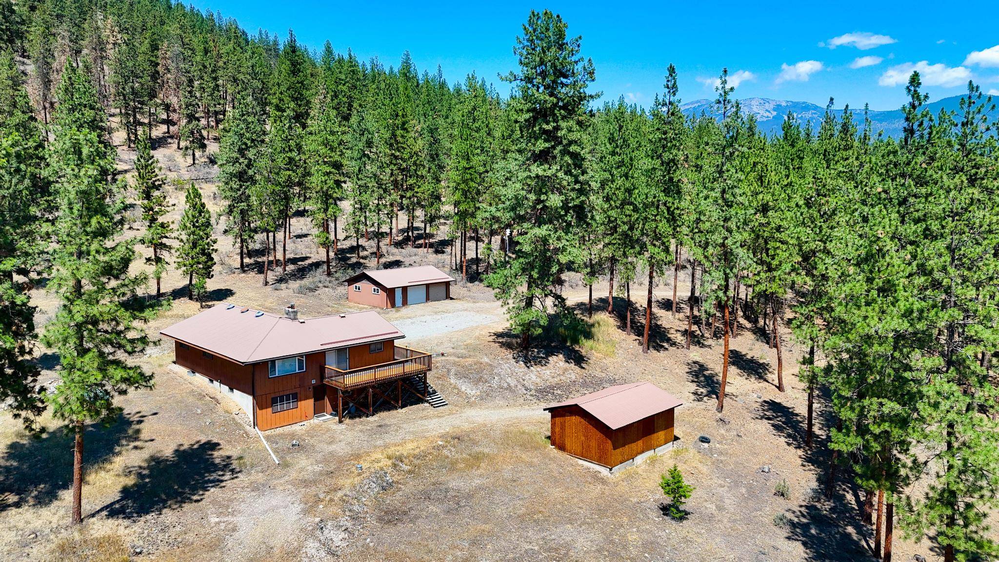 9 Cross LN, Plains, MT 59859