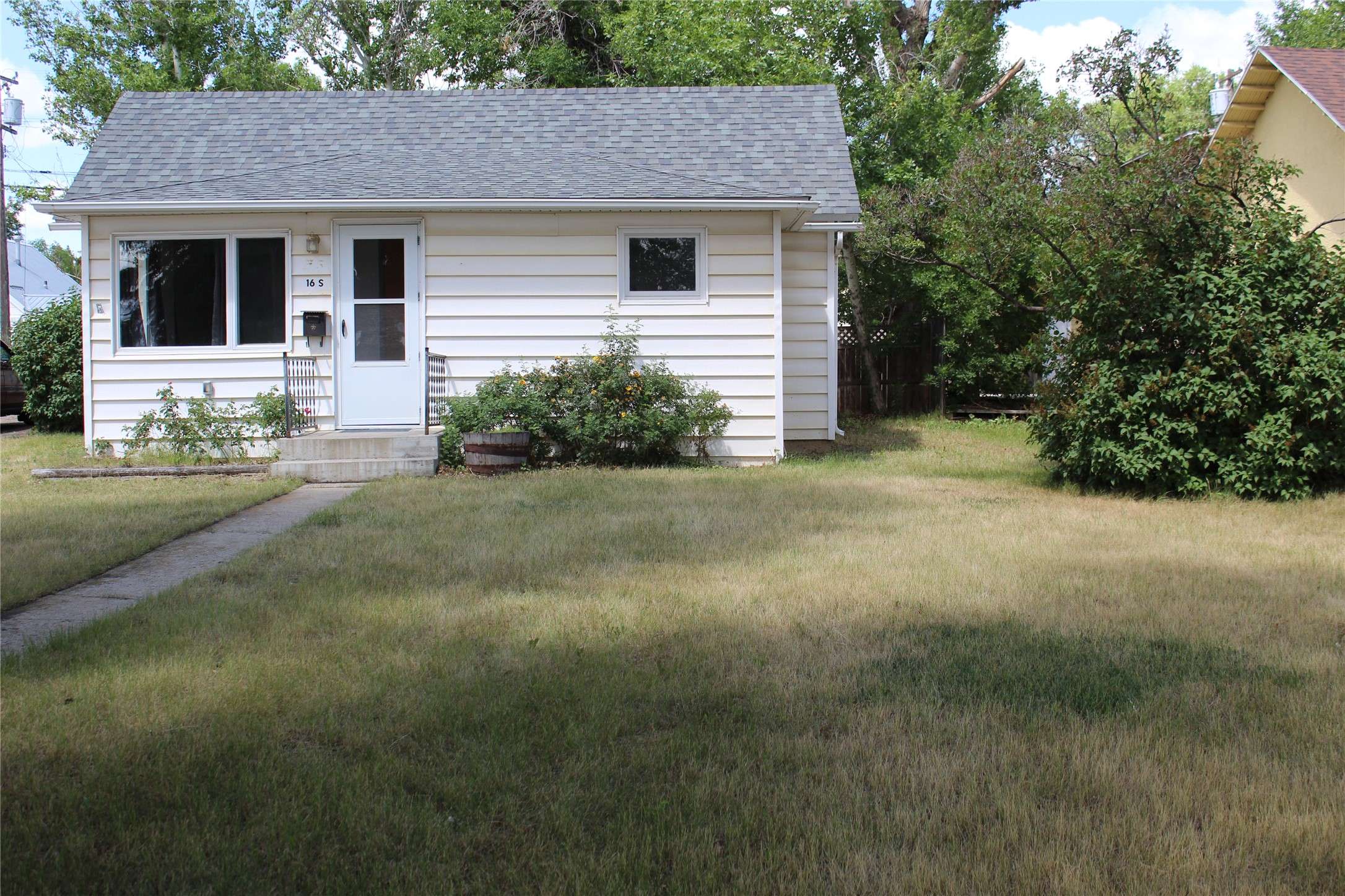 Conrad, MT 59425,16 S Main ST