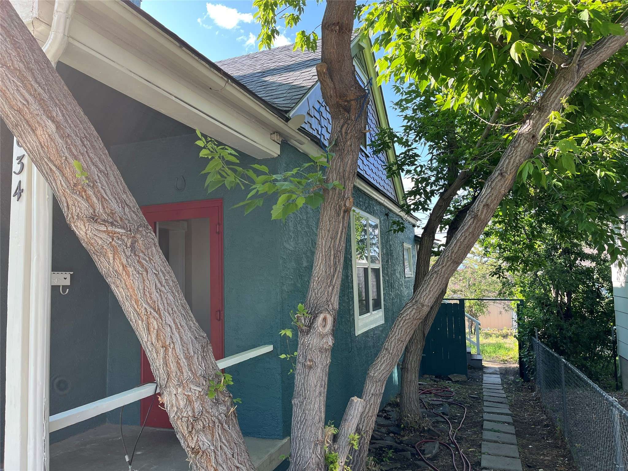 Helena, MT 59601,634 2nd ST