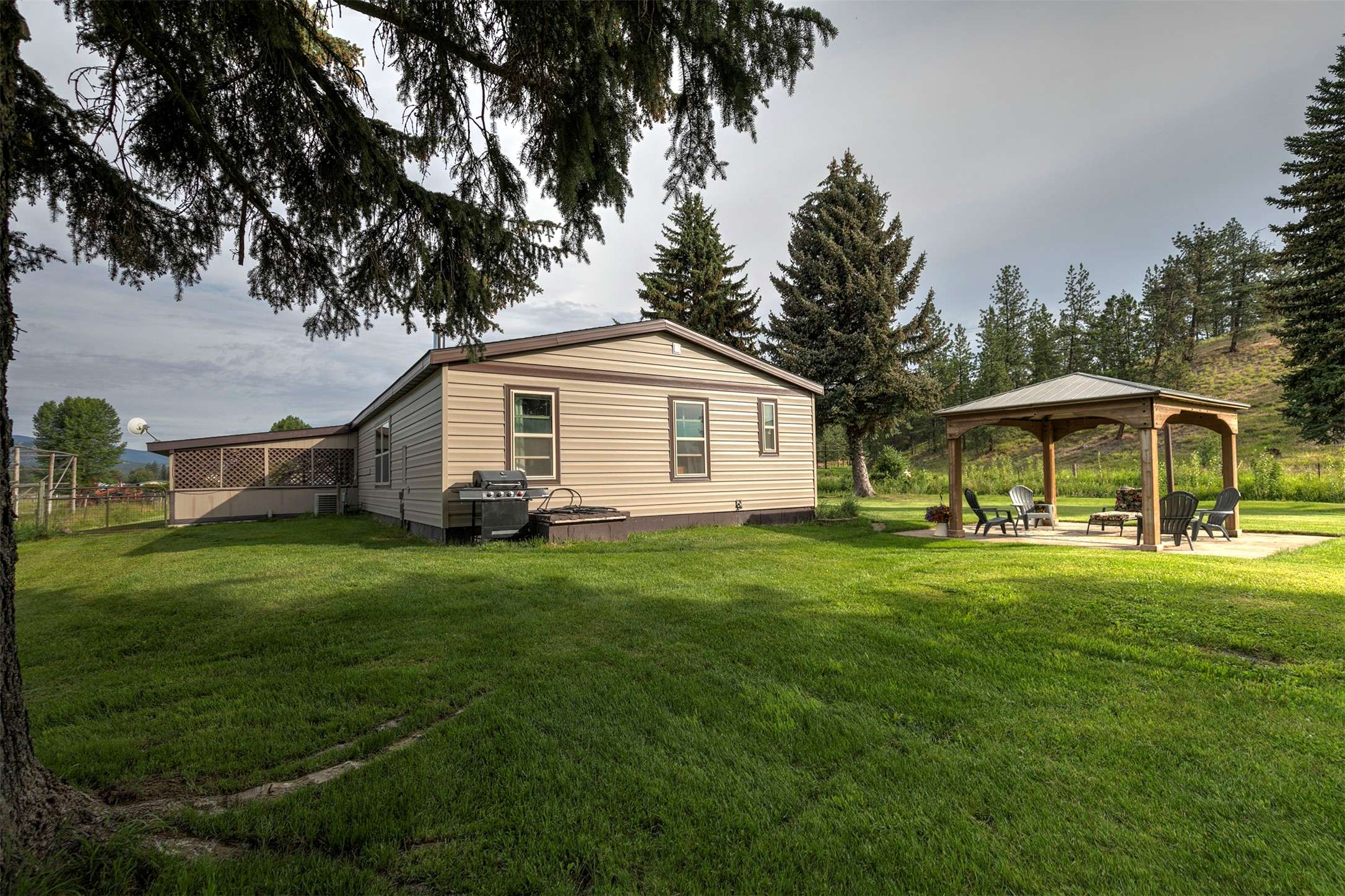 Huson, MT 59846,22495 Nine Mile RD