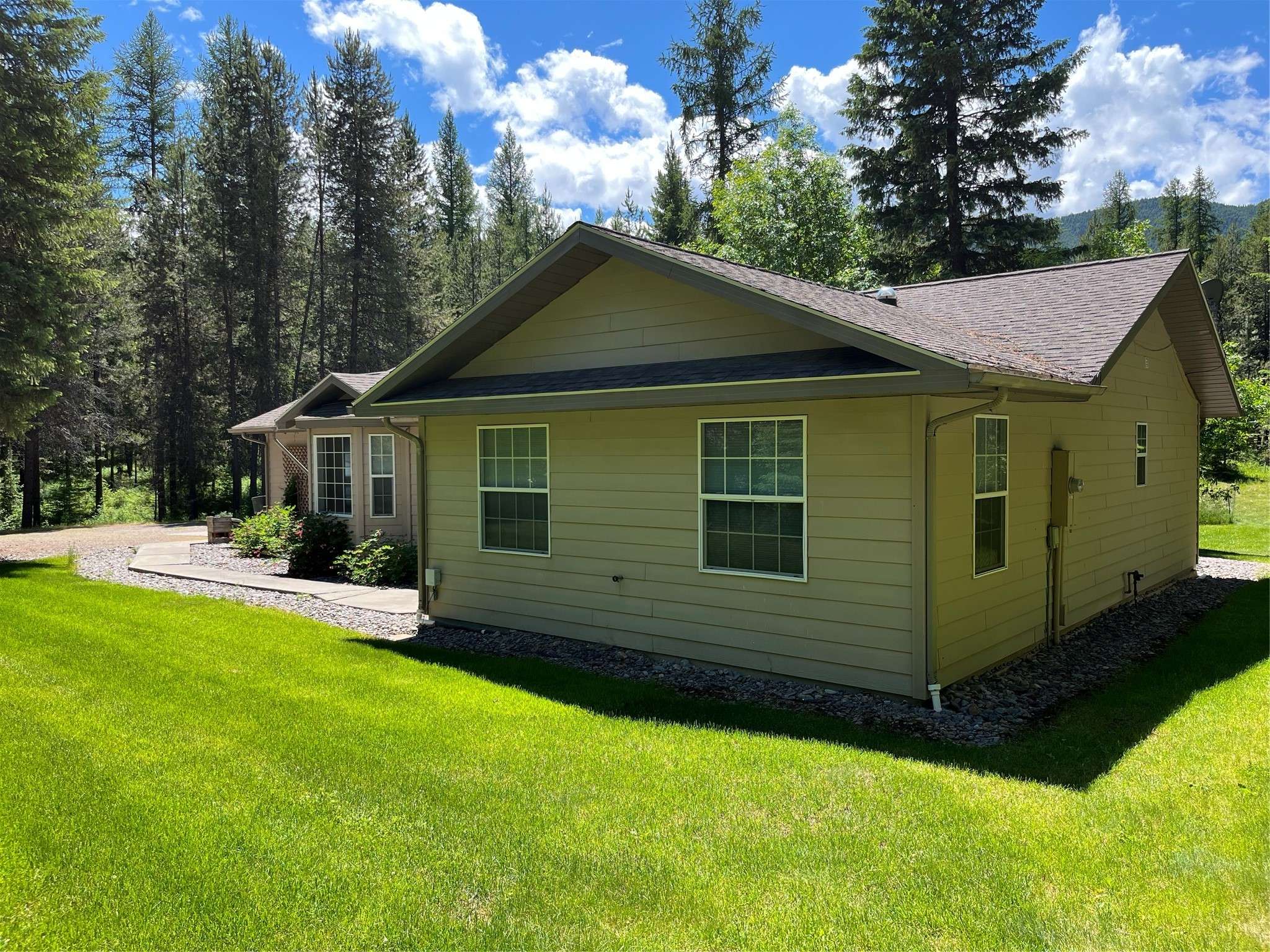 Saint Regis, MT 59866,176 Cougar Meadow DR