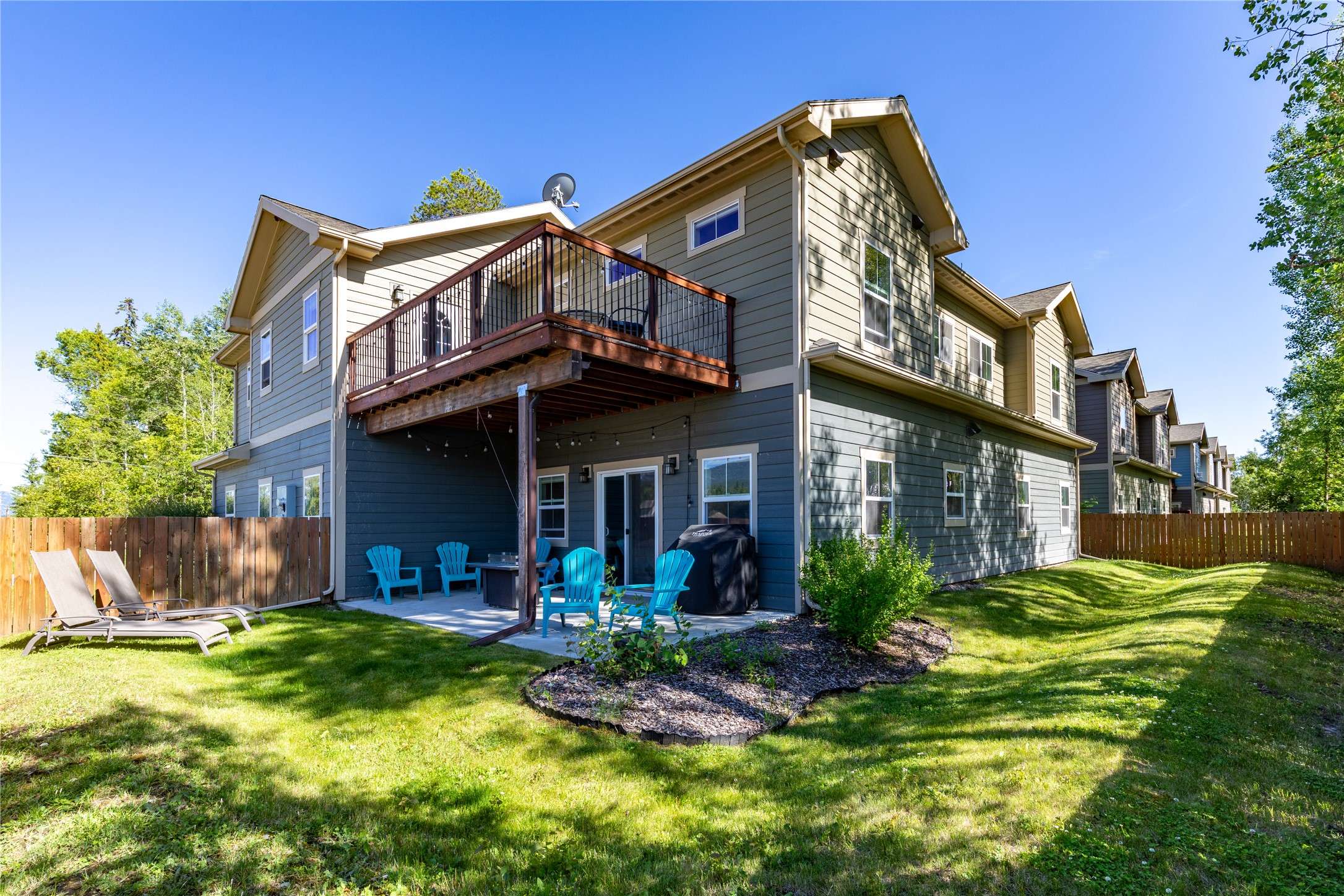 734 Edgewood PL, Whitefish, MT 59937