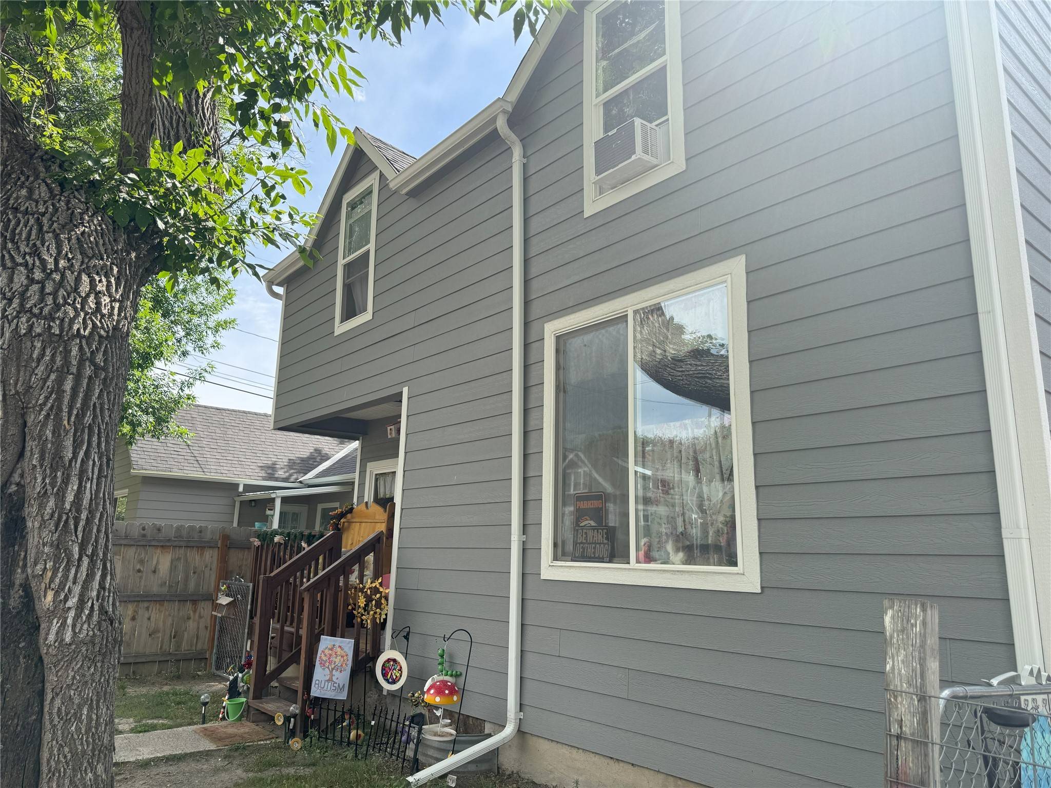 Great Falls, MT 59401,716 7th ST N