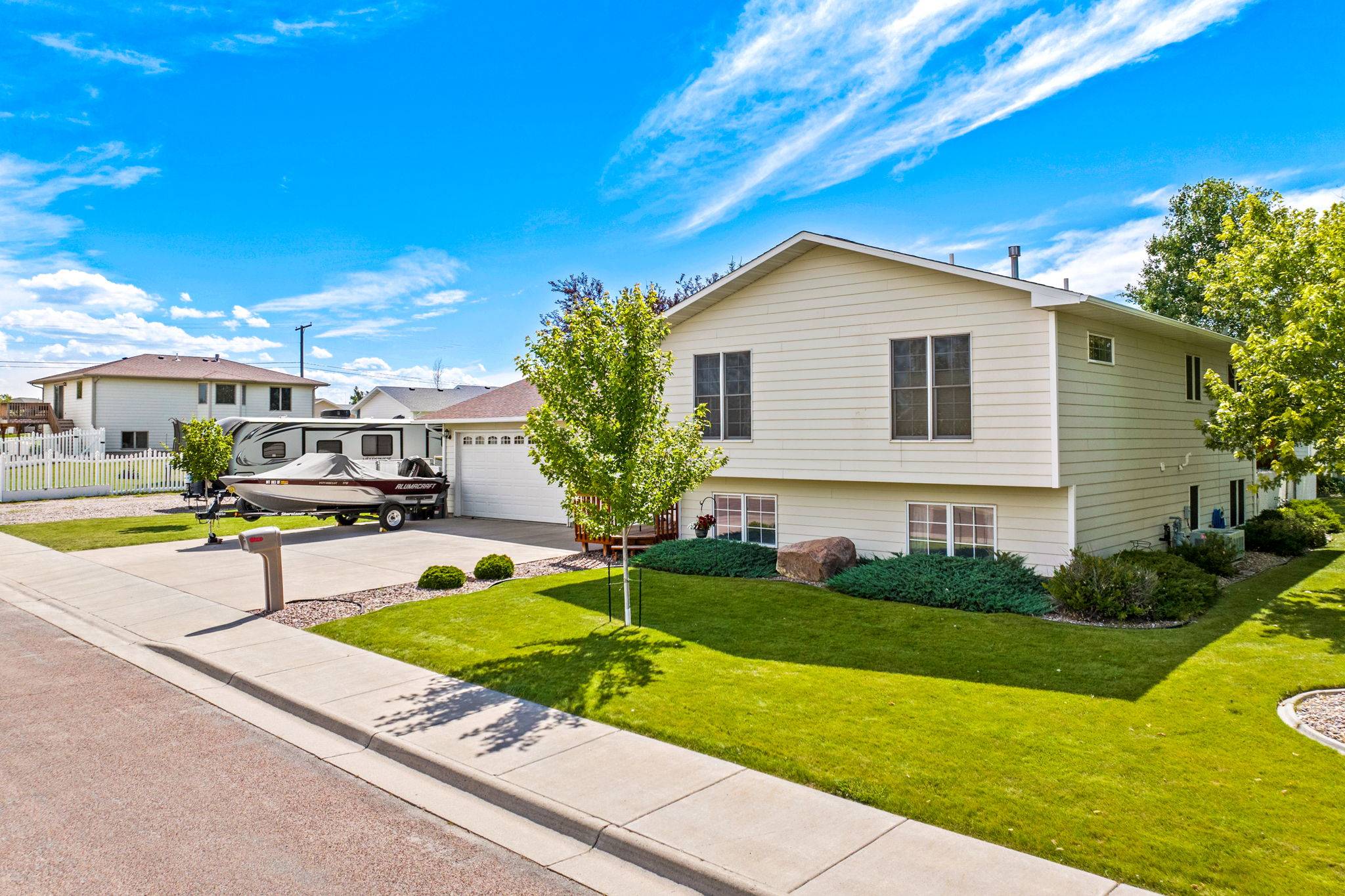Great Falls, MT 59404,3310 3A ST NE