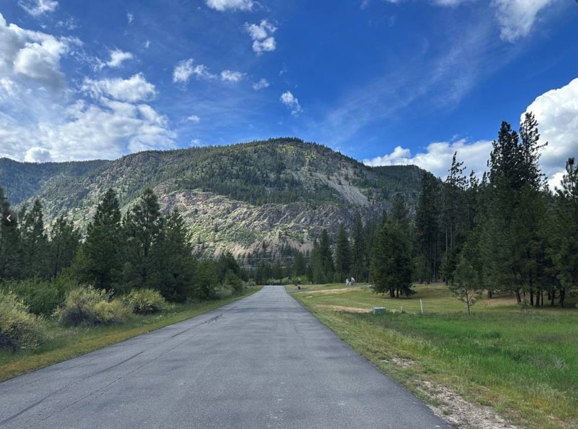 Plains, MT 59859,Nhn Mahonia RD