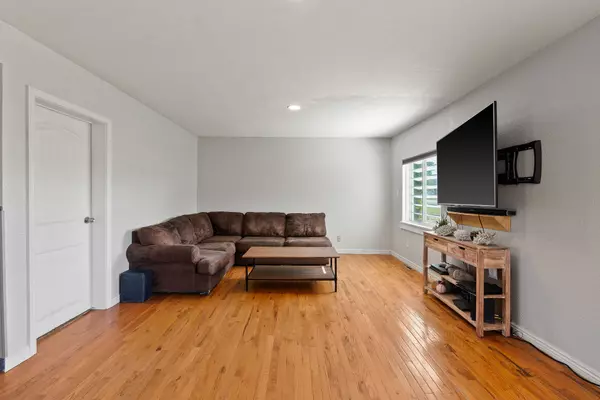 Kalispell, MT 59901,1905 5th AVE E