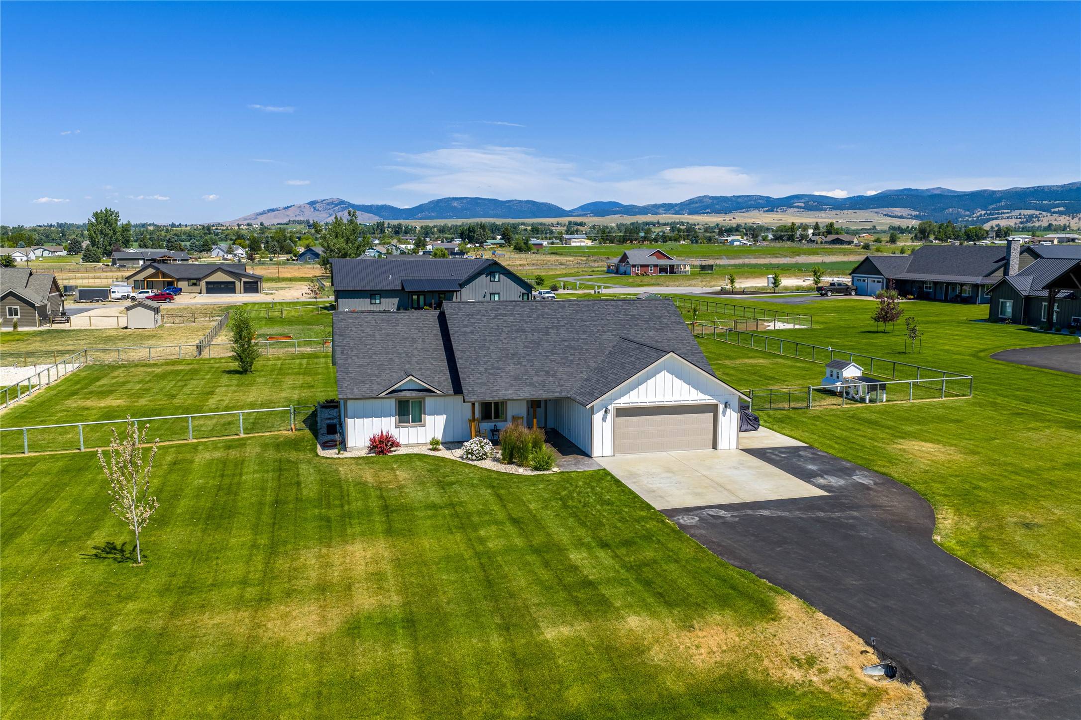 Stevensville, MT 59870,870 Chieftain CT
