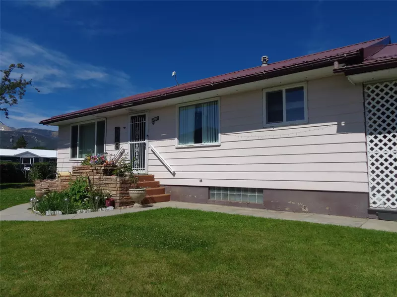 120 Balsam ST, Anaconda, MT 59711