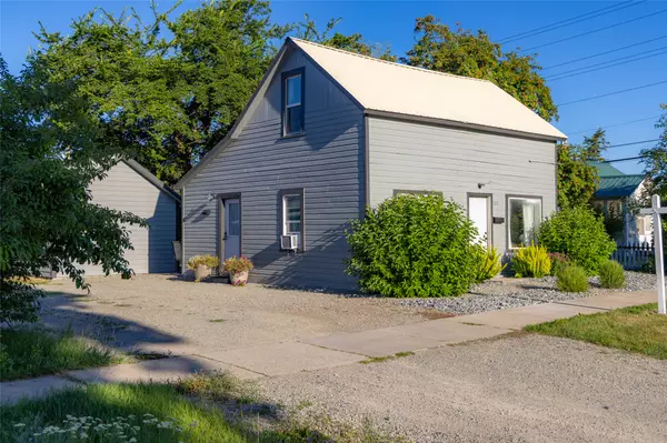 908 5th AVE W, Kalispell, MT 59901