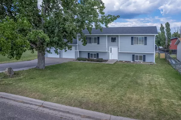 402 20th AVE W, Polson, MT 59860