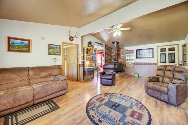 31 Old Alhambra RD, Clancy, MT 59634