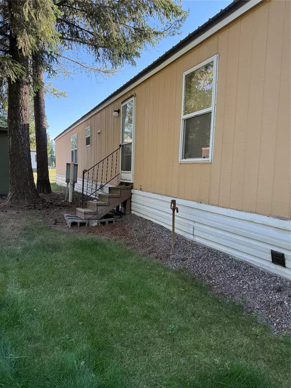 320 Braig Road #Unit 37, Columbia Falls, MT 59912