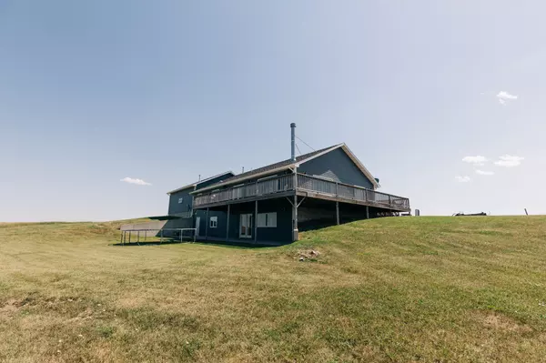 3816 MT HWY 400, Hobson, MT 59452